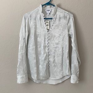 EXPRESS Silver Button Down Long Sleeve Blouse size XXS NWT